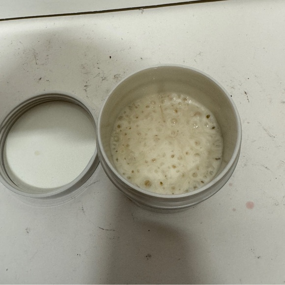 Redken Aerate 08 Bodifying Cream Mousse 2.3 OZ HTF - Picture 2 of 2